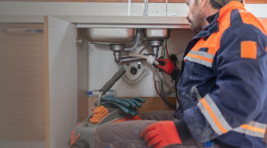 Commercial Slab Leak Plumbing in Hyattville, WY